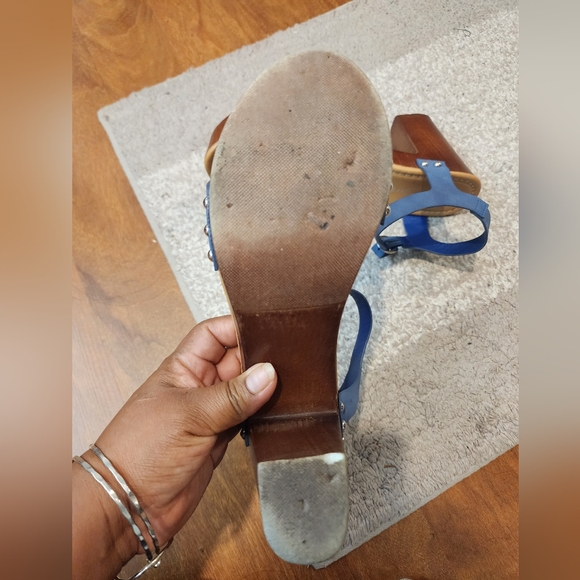 Madden Girl Faux Wood Platform Sandal Block Heel Open Toe Blue strap Size 10 - Picture 2 of 9